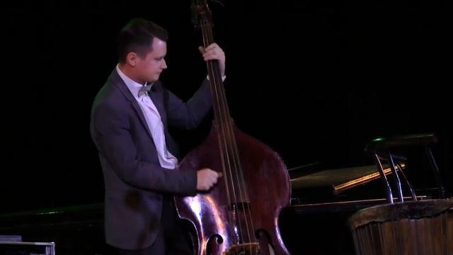 Севастопольский международный джаз фест - Old Fashioned Trio (13.11.2016) смотреть онлайн