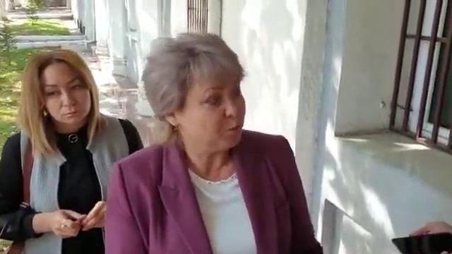 Ирине Карамушкиной объяснили, почему не снят арест со здания «Медиа Форума» смотреть онлайн