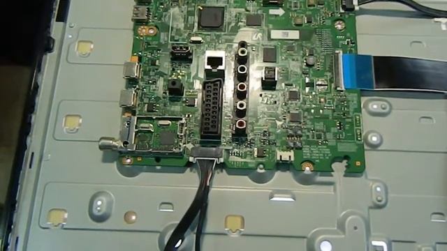 Ремонт телевизора Samsung UE32f4500AK смотреть онлайн