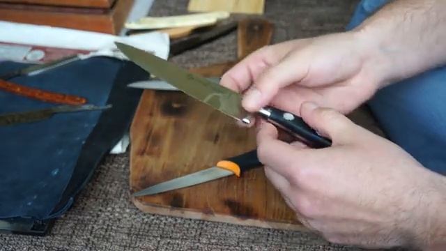 Кухонные ножи выбор Sanelli Ambrogio Fiskars древние Опасные бритвы Англия