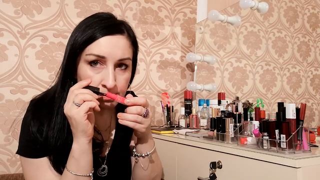 Мои любимые помады и как я поругалась на учебе 1часть????? смотреть онлайн