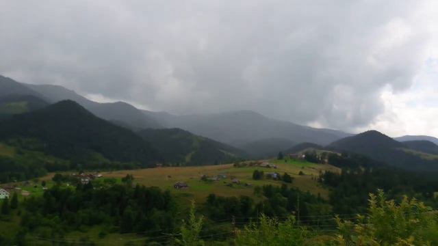Отдых в Карпатах. Чудовий літній відпочинок у Карпатах. Релакс. Село Дземброня. смотреть онлайн
