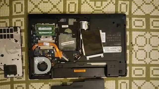 Lenovo G570 - replace Hard Disk Drive HDD or SSD - How to replace Hard drive смотреть онлайн
