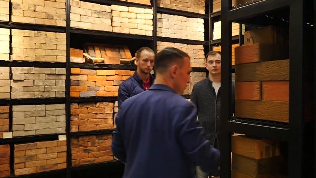 Выпуск № 6. Часть 2. Уроки для риелтора от Федерации ИЖС. Учим правильно выбирать кирпич. смотреть онлайн