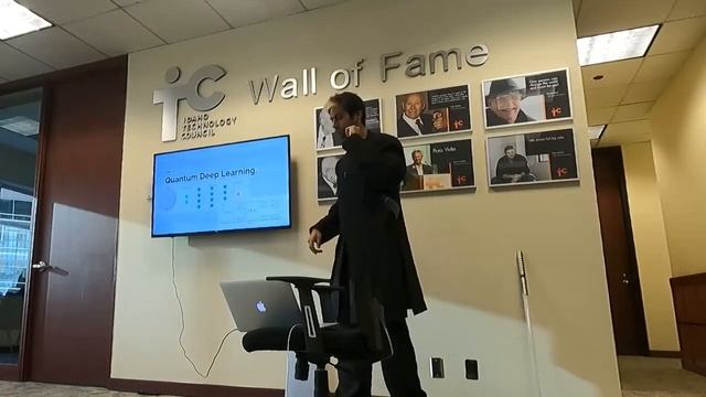 Siraj Raval: Medical data, Machine learning, and The Blockchain смотреть онлайн