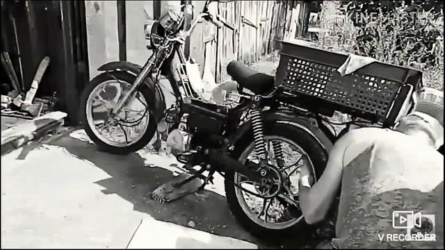 Дядя МОТОЦИКЛ сломал смотреть онлайн