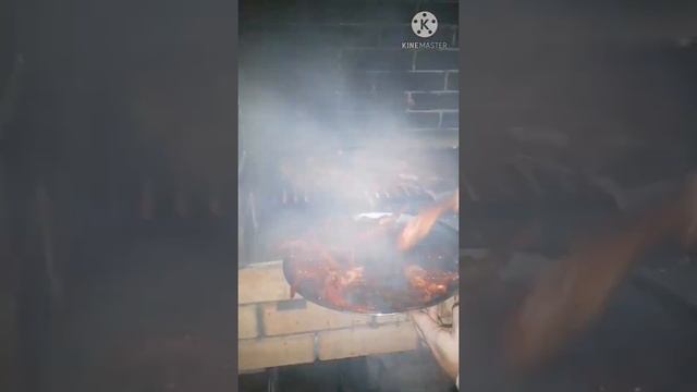 Баранина на гриле, Каре ягнёнка на углях #этопищеблог смотреть онлайн