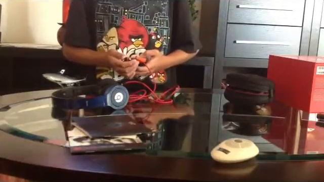 beats by Dr.Dre SOLO HD DARK BLUE UNBOXING/REVIEW смотреть онлайн