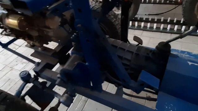 Обзор конструкции гусеничного минитрактора смотреть онлайн