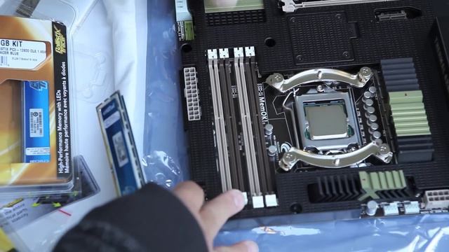 Installing NH-D14 and Crucial BallisticX Tracer Memory build your own computer part 6 смотреть онлайн