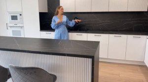 Бюджетная кухня, которая выглядит дорого! Столешница FS206 под камень - Камень Пьетра Гриджиа черны