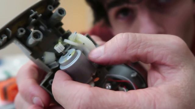 Toy Tow Truck to Lego Monster Truck Transformation смотреть онлайн
