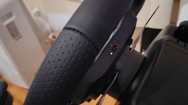 Logitech G29 vs Logitech Driving Force GT to play Gran Turismo 7 смотреть онлайн