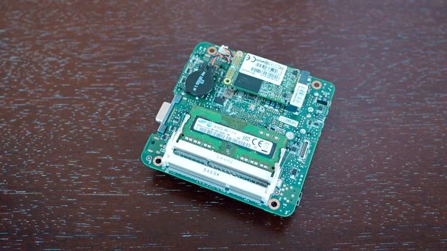 Обзор мини-ПК MSi Cubi N смотреть онлайн