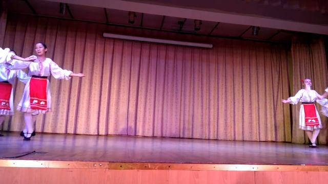 Эстафета искусств ЦАО-2016, 2 этап, Молдавский танец - хореогр. студии «Школа классического танца» смотреть онлайн