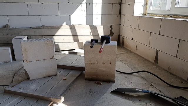 Не используй КЛЕЙ-ПЕНУ пока не посмотришь это видео / что стало с клей-пеной через год смотреть онлайн