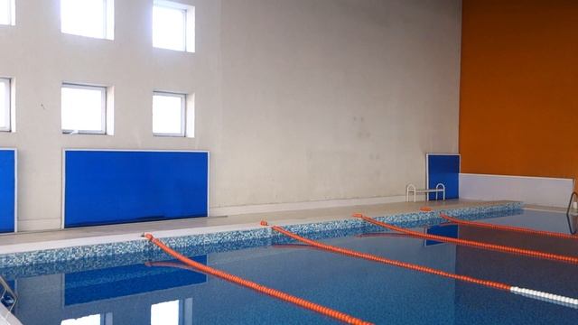 Плавание с задержкой дыхания на 25 и 50 м . смотреть онлайн