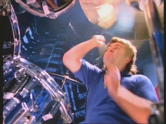 AC/DC - Heatseeker (MixMash 80s Classics Vol.6).mp4 смотреть онлайн