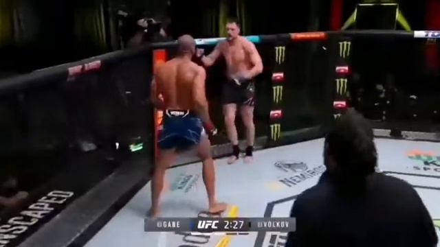 Александр Волков- Сирил Ган смотреть онлайн