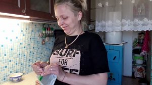 Жду гостей ,готовка  пельмень ,  чебурек ,кабачки с фаршем.