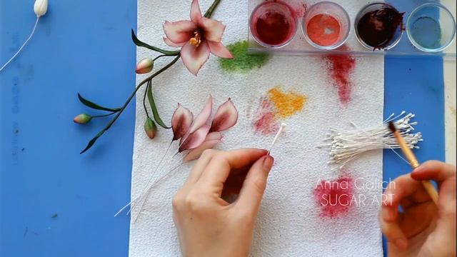 ? ЛИЛИИ из мастики для украшения ТОРТА. ? Сахарные цветы - сборка букета. Поша смотреть онлайн