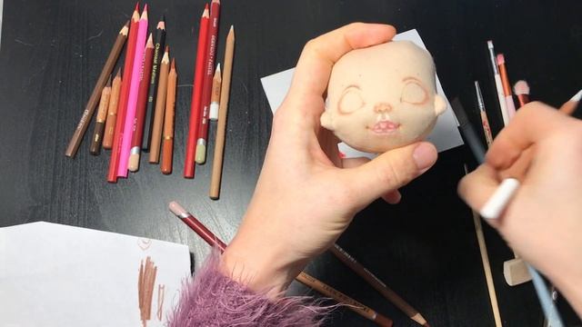 Рисую лицо текстильной куле | Draw the face of a textile doll смотреть онлайн