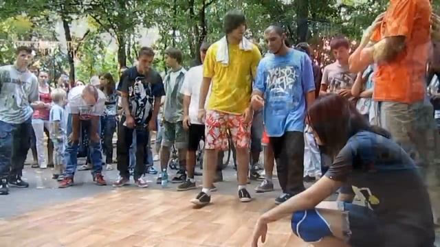 Lume iubesc Moldova - Кишинев брейк-данс. смотреть онлайн