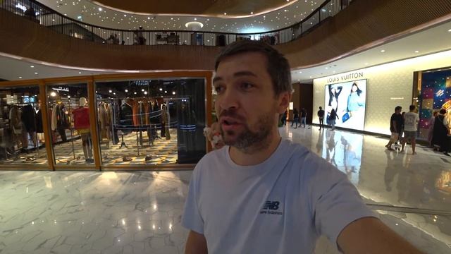 Квартира 6th Avenue. Central Festival техника для студии. Ресторан Bodega & Grill - Пхукет, Таиланд смотреть онлайн