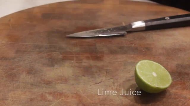 How To Make A Healthy & Delicious Collard Greens Salad