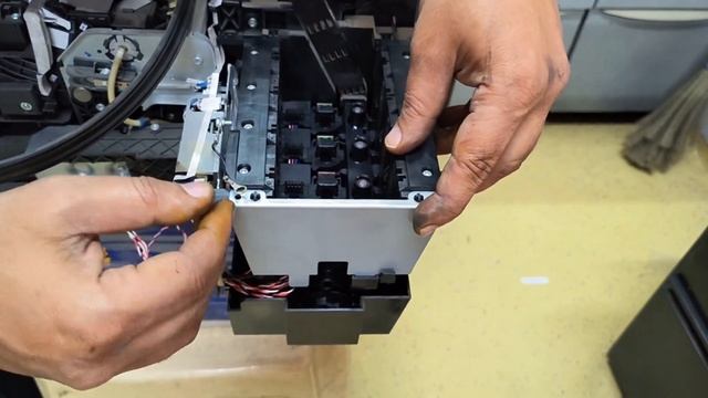 HP DesignJet T830 Error 0026 - 0061 Hindi/Urdu and English Subtitle смотреть онлайн