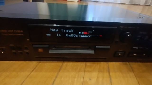 Sony Mds-jb930qs.mp4