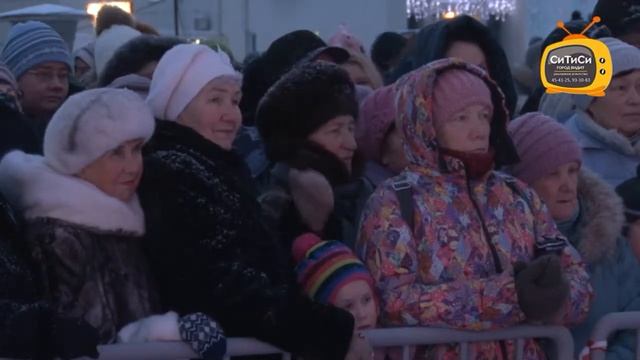 Открытие главной елки Ижевска смотреть онлайн