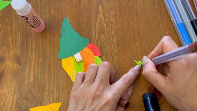 Лесной гном. Простая осенняя поделка. смотреть онлайн