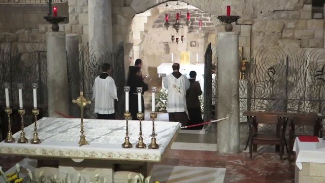Procession in Nazareth смотреть онлайн