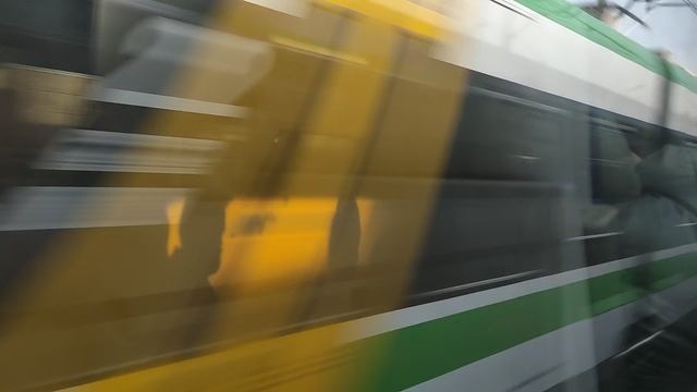 ИЗ ОКНА СКОРОСТНОГО ПОЕЗДА смотреть онлайн