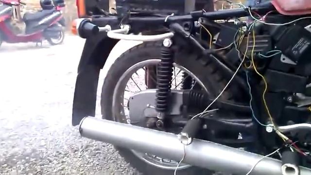 запуск и работа ява 638 с бесконтактной системой зажигания смотреть онлайн