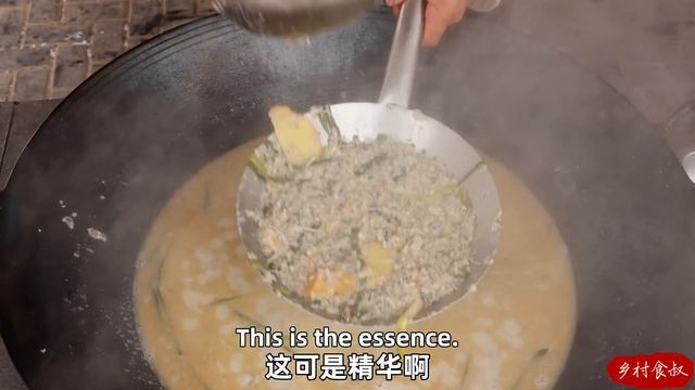 World Best Noodle Soup! 20 Huge Crucian Carp Crashed into Milky White Soup! | Uncle Rural Gourmet смотреть онлайн