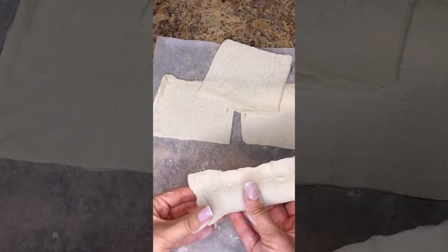 Красивые и вкусные Сосиски в тесте смотреть онлайн