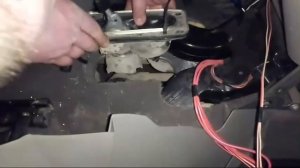 Дергается рычаг переключения передач, дребезжит на калине