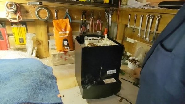 Разобрать Krups EA80 / Розібрати Krups EA80