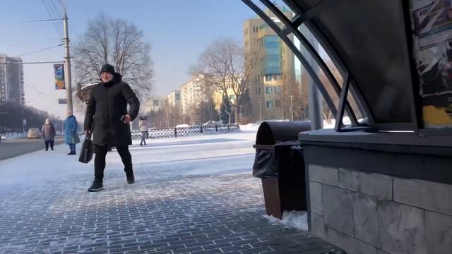 НОВОКУЗНЕЦК ?ВСЕ ОКЕЙ ?ЦЕНТР ГОРОДА/ ПОШЛА ПО ДЕЛАМ ? смотреть онлайн