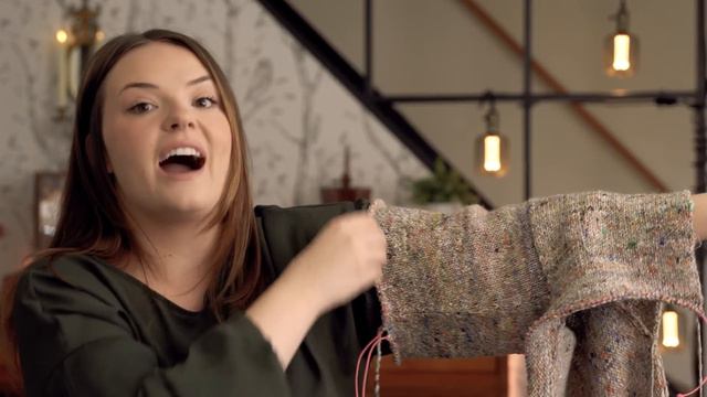 SURPRISE New Cast On & My Big Error | KNITTING PODCAST | aka Nora Knits | Ep. 29(th B-Day!) смотреть онлайн