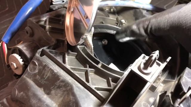 How To Remove Your Infiniti G37 OEM HIDs & Install LED Bulbs Using A Plug & Play Conversion Kit смотреть онлайн