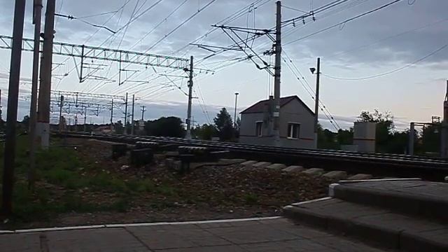Сдвоенный "Сапсан" в Редкино 200 км/ч смотреть онлайн