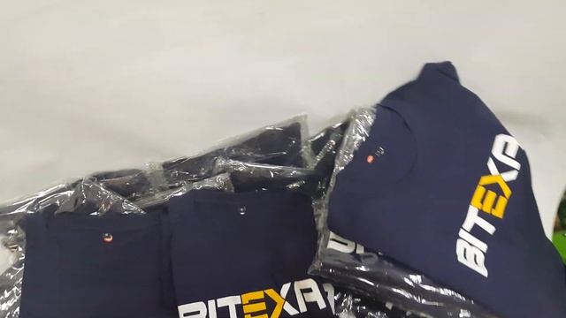 Печать логотипа на темной футболке в нашем магазине на Таганской | LaNord.ru смотреть онлайн