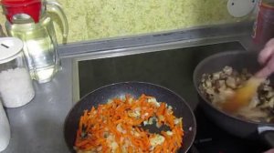 Гречка с мясом и грибами в горшочке