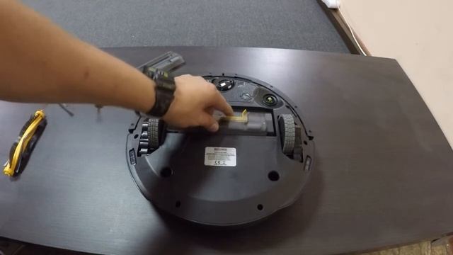 Обзор робота-пылесоса Ecovacs Deebot DM 85 смотреть онлайн