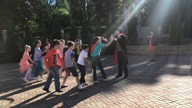 4В класс СШ№25. Выпускной (КАФЕ) 2018 г смотреть онлайн