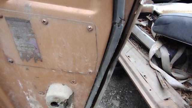 Project Abandoned Long Ago. 1967 Ford Galaxie 500 Junkyard Find смотреть онлайн