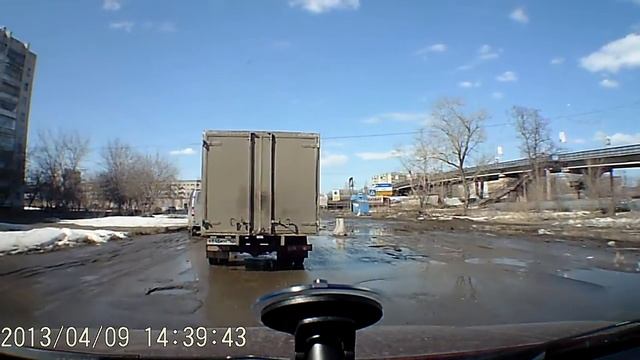 Съезд с моста на ул. Попова, Дзержинск 2013-04-09 14.42.34 смотреть онлайн